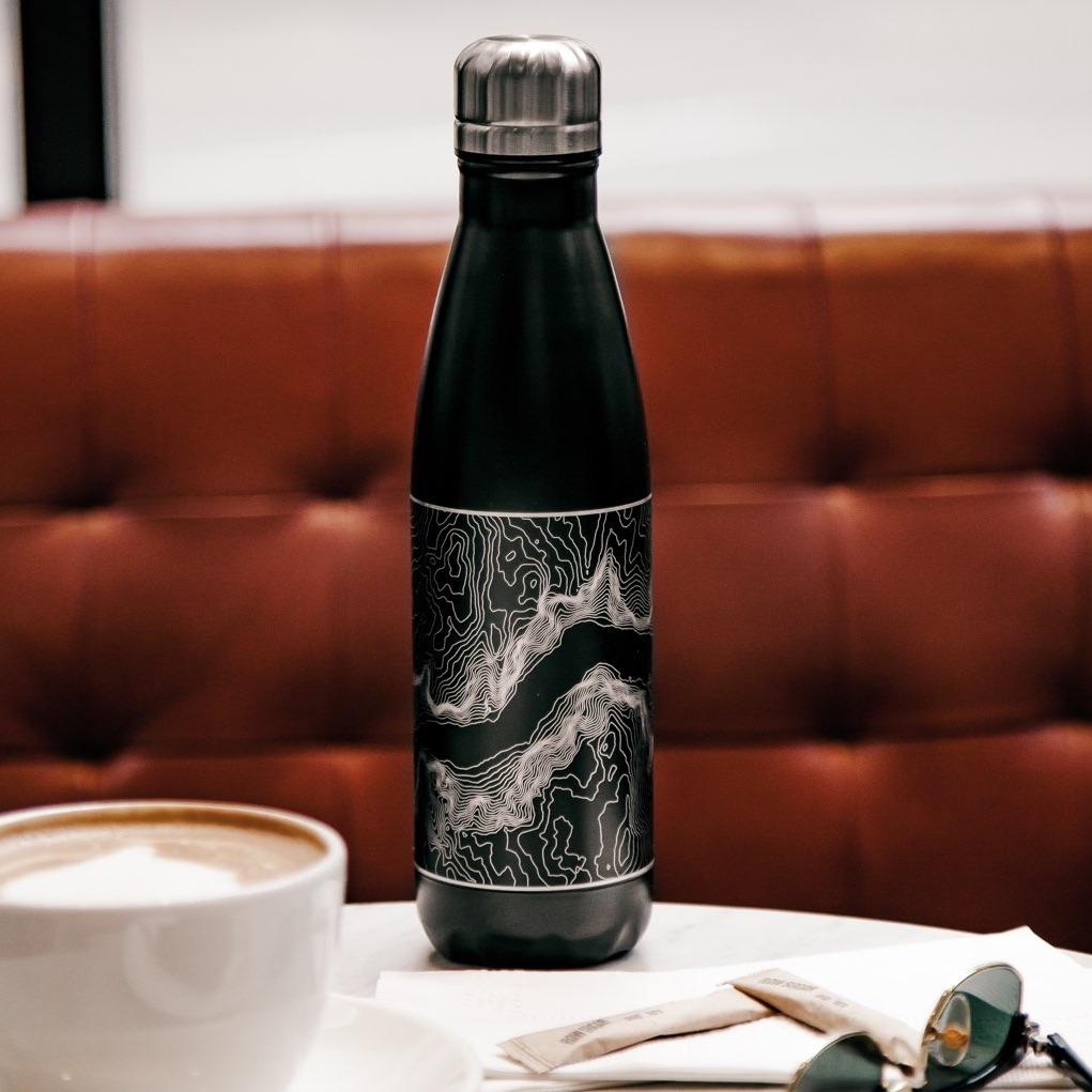 Detroit - Michigan Map Insulated Bottle in Matte Black