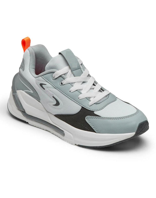 White Men's Sneakers (SIZE 7K)